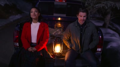 LOGAN CHUCKLES - Yuletide the Knot