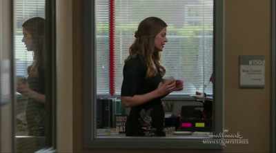 Logisch. De commissaris
en de forensisch psychologe. - Aurora Teagarden Mysteries: A Game of Cat and Mouse