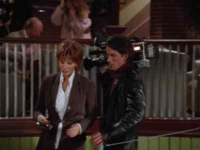 Lois, do you have any aspirin? - Lois & Clark: The New Adventures of Superman