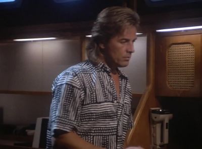 Lois.
Oh. - Miami Vice