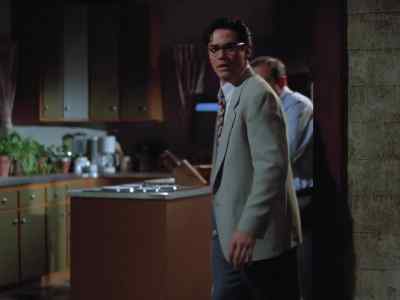 Lois, what happened? - Lois & Clark: The New Adventures of Superman