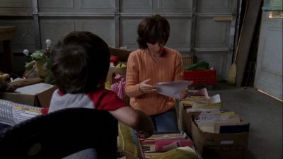 LOIS:
What's that, - Malcolm in the Middle