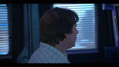 - Lola...
- No, - Medical Police
