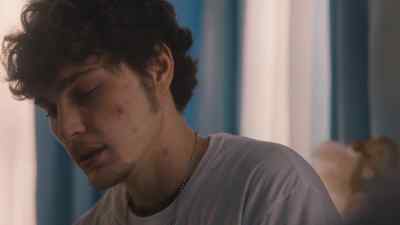 -Lola... that's not what
you need right now. - Lola