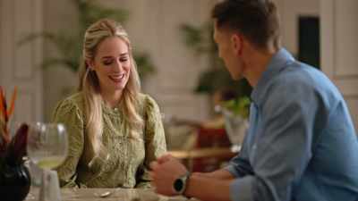 Long-distance
relationships are hard, - A Safari Romance