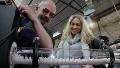 (LONG SUSTAINED NOTE) - Aussie Inventions That Changed The World