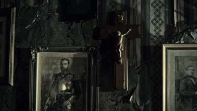 "Long is the way and hard, - Guillermo del Toro's Cabinet of Curiosities