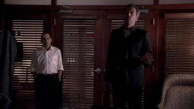 Look, all you have to do
is switch the ivs again. - House