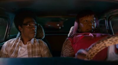 Look at that dog over there eyeballing me - Norbit