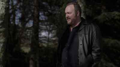 Look at that dog. - The Killing