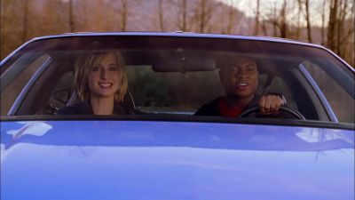- Look at that drop.
- It'll be like flying. - Smallville