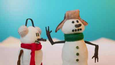 Look at him! He's
just... He's checked out! - Steal the Naughty List