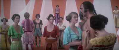 Look at it It knows its life is at stake - Zardoz