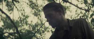 Look at my leg. I have a nasty wound. - The Lost City of Z