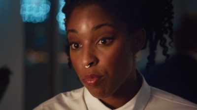 Look at me.
I'm tall, I'm pretty, I'm smart. - The Incredible Jessica James