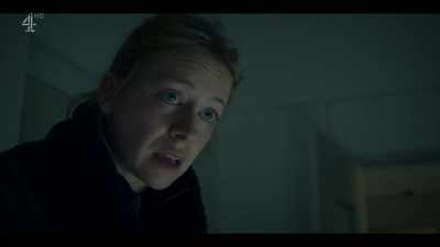 Look at me. Leona, look at me. - The Accident