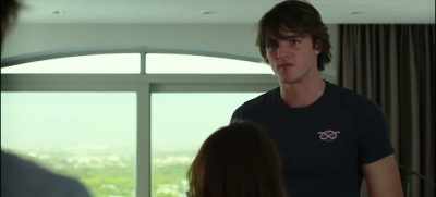 Look at me. Noah, look at me! - The Kissing Booth