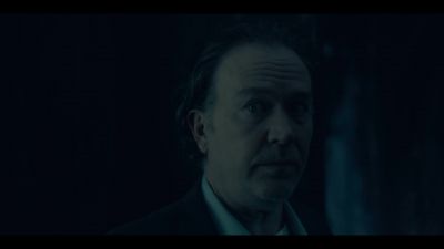 Look at me. - The Haunting of Hill House