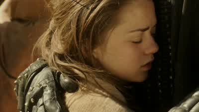 Look at me. - Game of Thrones