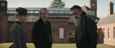 Look at me... William. - The Professor and the Madman