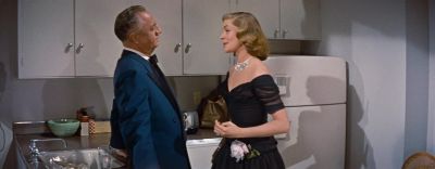 Look at Roosevelt - How to Marry a Millionaire