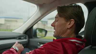Look at that.
Right on time, partner. - Jingle Bell Run