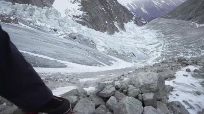 Look at that. - 7 Toughest Days