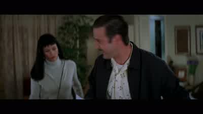 Look at the buildings. - Scream 3