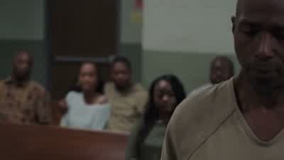 Look at the judge. - The Chi