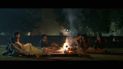 Look at the lovebirds... - Kabir Singh