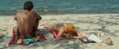 Look at them girls over there. - The Paperboy