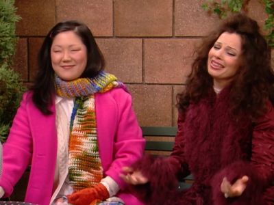 Look at this. A mother and child. - The Nanny