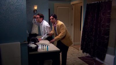 Look at this. - The Big Bang Theory