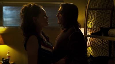 Look at you, so worked up. - Interrogation