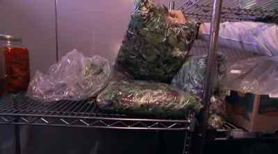 Look, bag after bag, after bag. - Kitchen Nightmares