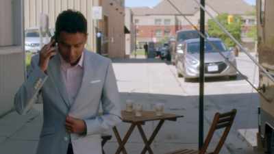 Look, Bobby.
No, Mr. Sobelman, yeah. - Carter