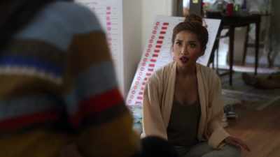 Look, Celeste is lying.
They're getting divorced! - Dollface