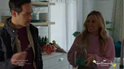 - Look Cleo, that's actually
why I wanted to stop by. - You're Bacon Me Crazy