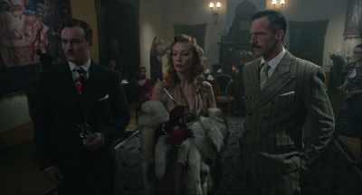 Look, my coat, - The Sixth Secret