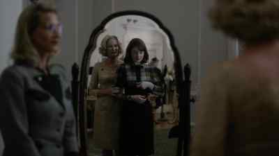 Look, we could be sisters. - The Man in the High Castle