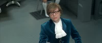 Look, everyone. - Austin Powers in Goldmember