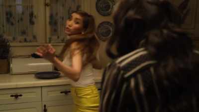 Look, his ex‐wife was obviously
an incredible homemaker - Dollface