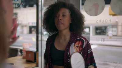 - Look, this girl Yvette Torrio
has been talking shit, - Betty