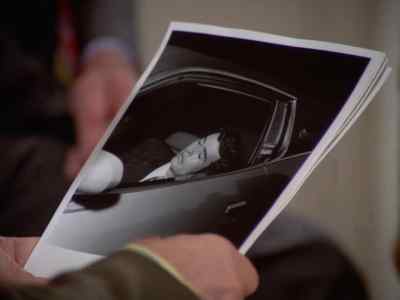 Look, they got me in a box.
You gotta let me out. - Mission: Impossible