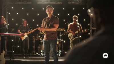 Look, we got three
days and a lot of work - Love in the Limelight
