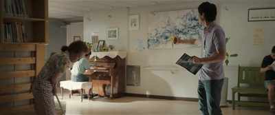 Look, he's a savant.
A musical genius. - Keys to the Heart