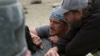 Look how fast he's moving, dude,
nobody moves that fast. - Jack Osbourne's Night of Terror: UFOs