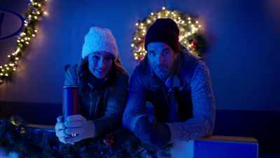 -Look how great he's doing. - A World Record Christmas