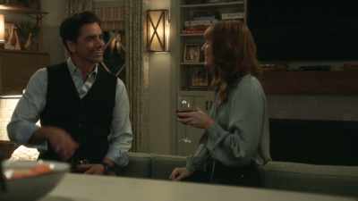 -Look how nice it is out.
-[giggles] - Big Shot