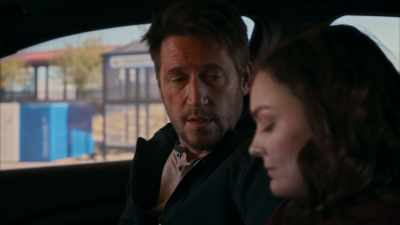 - Look, if I had any information
I would totally help- - Scarlett